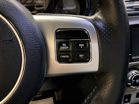 Used 2012 Dodge Challenger SRT8 w/ Premium Sound Group RWD image 18