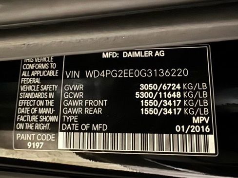 Used 2016 Mercedes-Benz Metris Passenger image 33