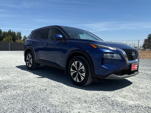 Used 2023 Nissan Rogue SV FWD image 10