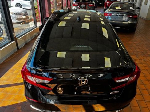Used 2022 Honda Accord Sport Special Edition image 12