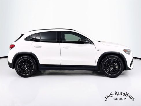 Used 2022 Mercedes-Benz GLA 35 AMG 4MATIC image 8