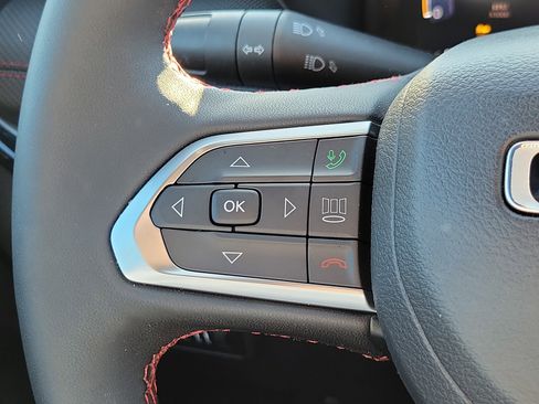 Used 2024 Jeep Compass Trailhawk w/ Trailhawk Elite Group image 13