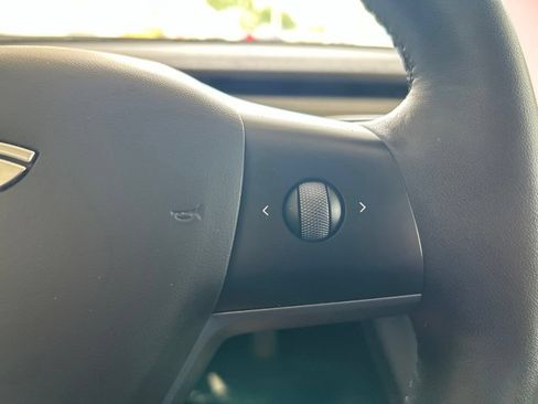 Used 2023 Tesla Model 3 Standard Range RWD image 41