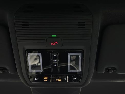 Used 2023 Volkswagen ID.4 Pro S Plus AWD/4WD image 31