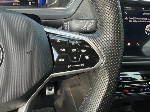 Certified 2024 Volkswagen Tiguan SEL R-Line image 16