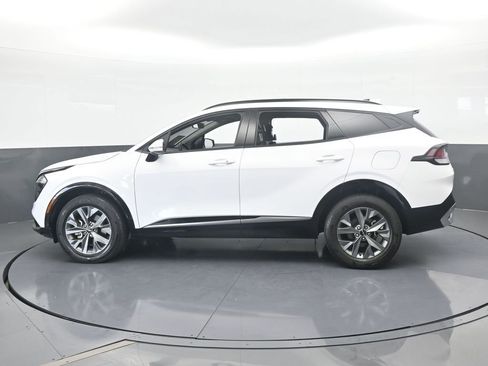 Used 2023 Kia Sportage SX image 3