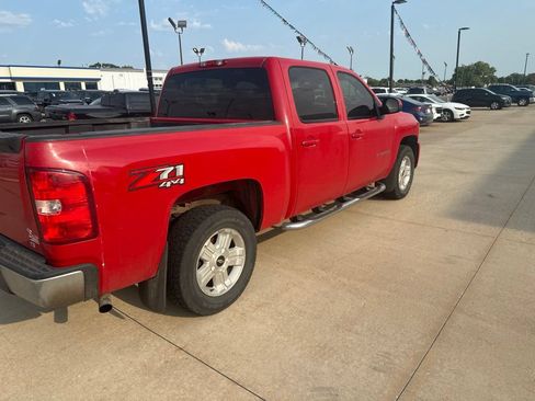 Used 2011 Chevrolet Silverado 1500 LT w/ All-Star Edition AWD/4WD image 26
