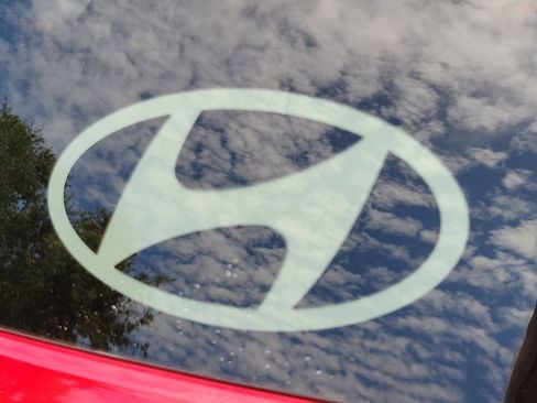 Used 2025 Hyundai Tucson SEL AWD/4WD image 8