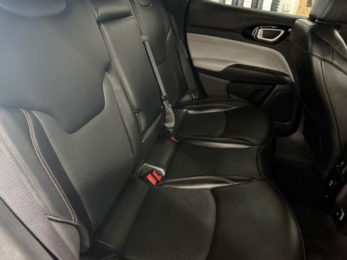 Used 2023 Jeep Compass Limited AWD/4WD image 28
