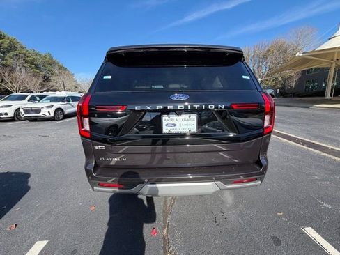New 2025 Ford Expedition Platinum w/ Platinum Ultimate Package image 10