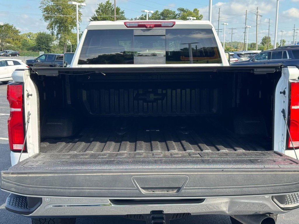 Used 2024 Chevrolet Silverado 2500 LTZ w/ LTZ Premium Package AWD/4WD image 4