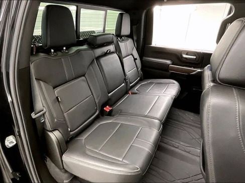 Used 2022 Chevrolet Silverado 3500 High Country AWD/4WD image 19