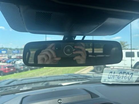 Used 2025 Ford F150 Raptor AWD/4WD image 37