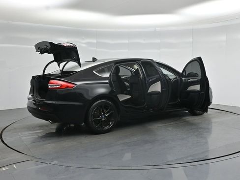 Certified 2020 Ford Fusion SE w/ Equipment Group 151A image 6