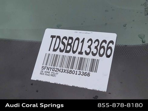 Used 2025 Honda Pilot Sport image 29