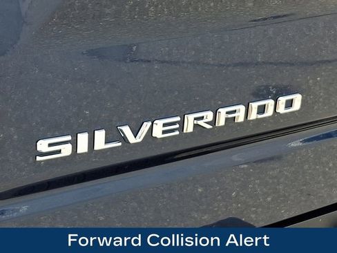 Used 2023 Chevrolet Silverado 1500 LT AWD/4WD image 31