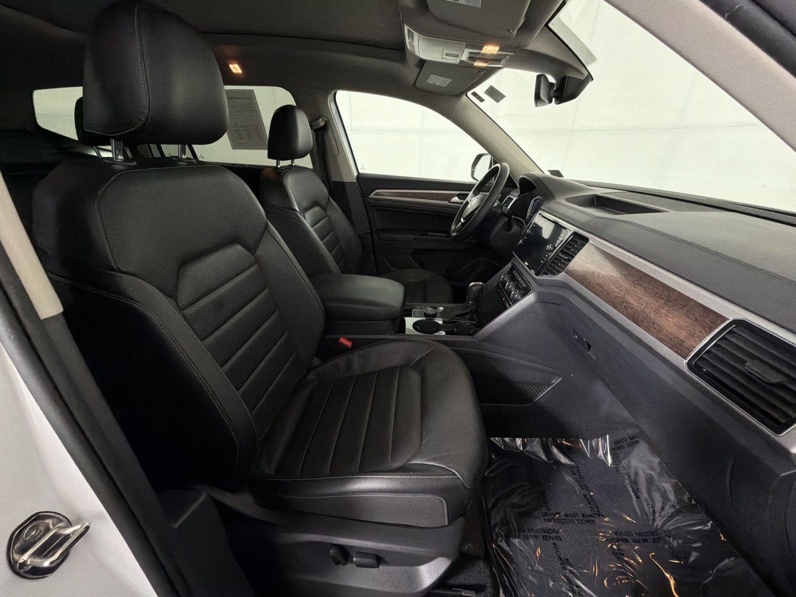 Used 2019 Volkswagen Atlas SEL Premium AWD/4WD image 22