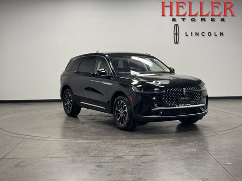 New 2026 Lincoln Nautilus Premier image 1