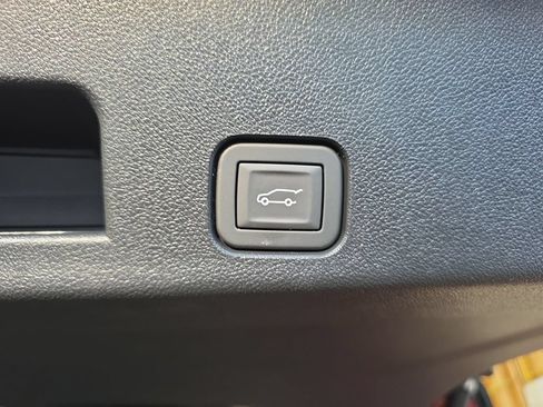 New 2026 Buick Enclave Preferred w/ Power Package AWD/4WD image 15