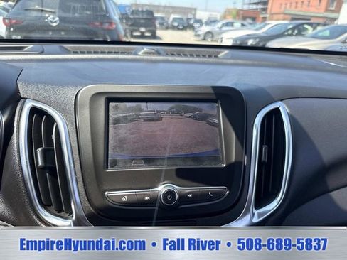Used 2024 Chevrolet Equinox LT AWD/4WD image 25