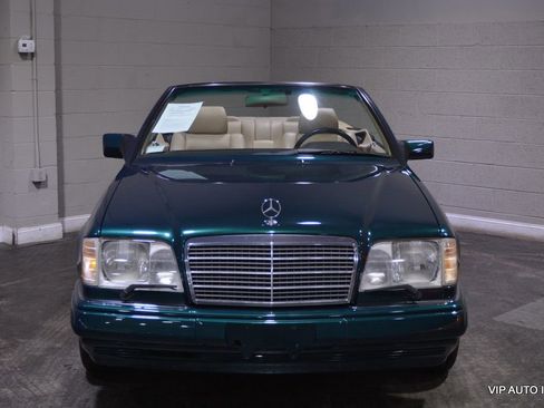 Used 1995 Mercedes-Benz E 320 Convertible image 48