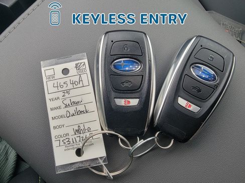 Used 2025 Subaru Outback Onyx Edition XT AWD/4WD image 33