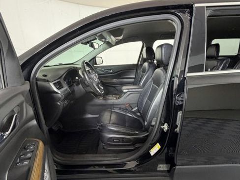 Used 2019 GMC Acadia SLE w/ Driver Alert Package I image 10