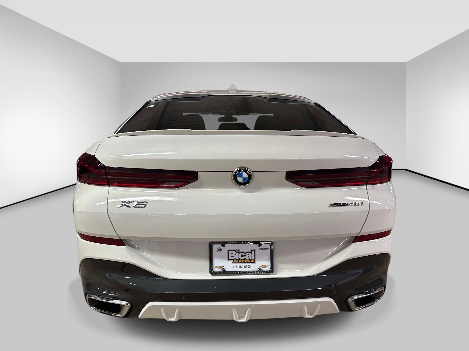 Used 2026 BMW X6 xDrive40i AWD/4WD image 4