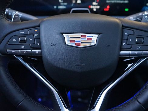 Used 2025 Cadillac CT5 Sport image 19