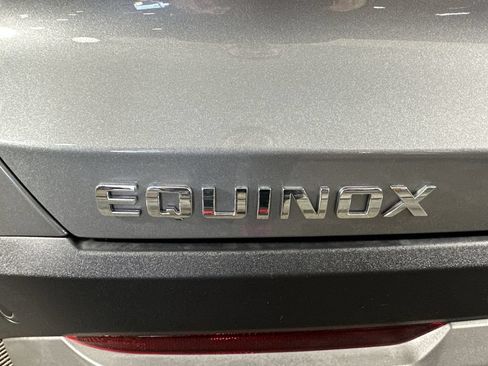 New 2026 Chevrolet Equinox LT w/ Convenience Package II FWD image 31