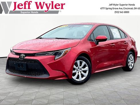 Used 2021 Toyota Corolla LE FWD image 1