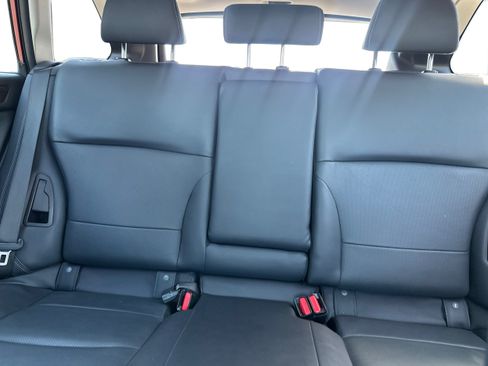 Used 2018 Subaru Outback 2.5i Limited AWD/4WD image 13