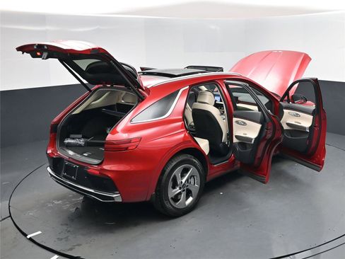 New 2026 Genesis GV70 2.5T Select image 18