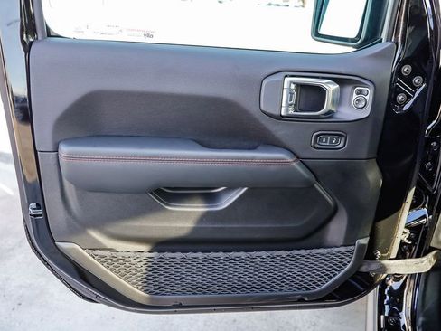 New 2026 Jeep Gladiator Rubicon image 25