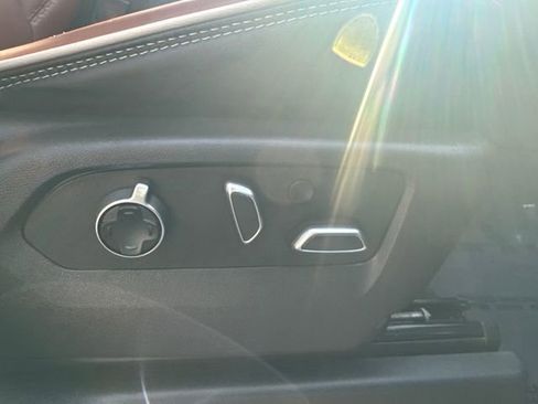 Used 2023 GMC Sierra 1500 Denali Ultimate image 18