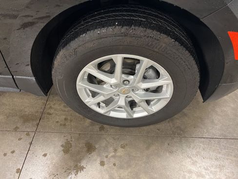 Certified 2023 Chevrolet Equinox LT AWD/4WD image 19