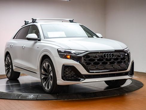 New 2026 Audi Q8 Premium Plus image 3