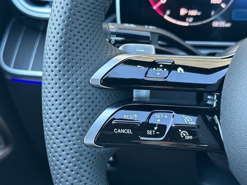 New 2025 Mercedes-Benz C 300 4MATIC Sedan image 27