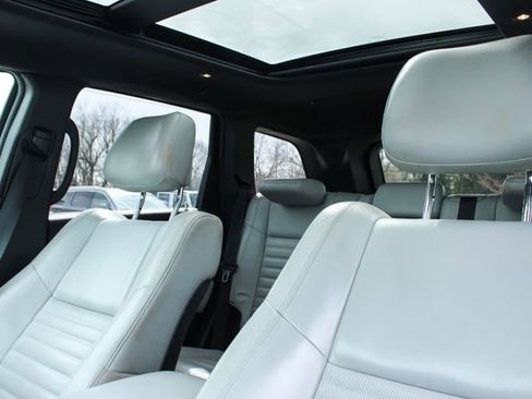 Used 2018 Jeep Grand Cherokee Limited image 15