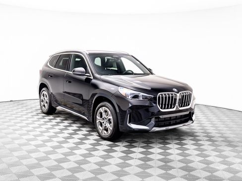 Used 2026 BMW X1 xDrive28i image 7