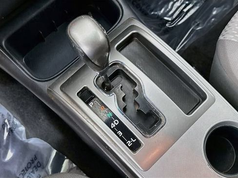 Used 2013 Toyota Tacoma 4x4 Double Cab w/ SR5 Pkg image 16