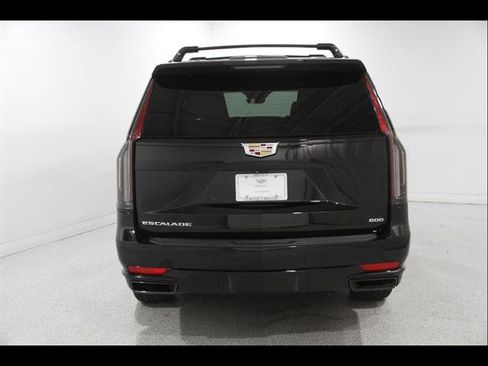 Used 2022 Cadillac Escalade Sport w/ Touring Package AWD/4WD image 23