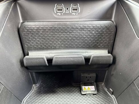 Used 2021 RAM 1500 Laramie AWD/4WD image 21