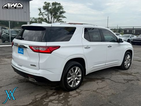 Used 2021 Chevrolet Traverse High Country AWD/4WD image 7