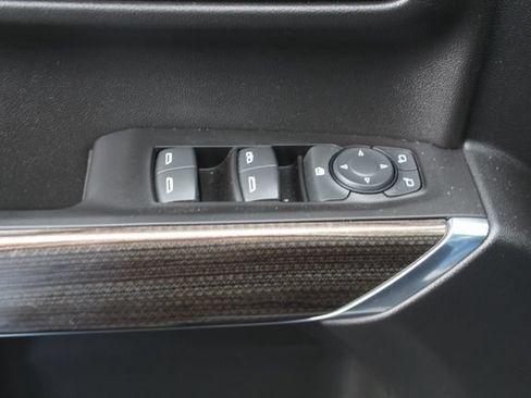 Used 2020 Chevrolet Silverado 1500 LT Trail Boss AWD/4WD image 35