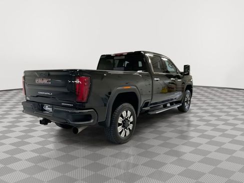New 2026 GMC Sierra 2500 Denali w/ Denali Reserve Package image 10