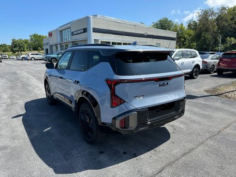 New 2027 Kia Seltos X-Line S w/ X-Line S Premium Package AWD/4WD image 7