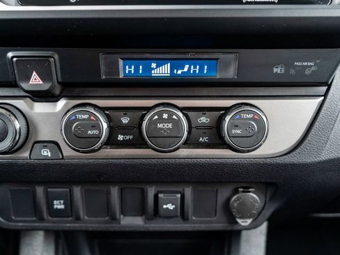 Used 2023 Toyota Tacoma SR image 28