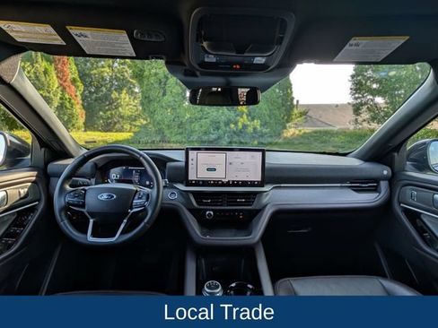 Used 2026 Ford Explorer Platinum AWD/4WD image 13