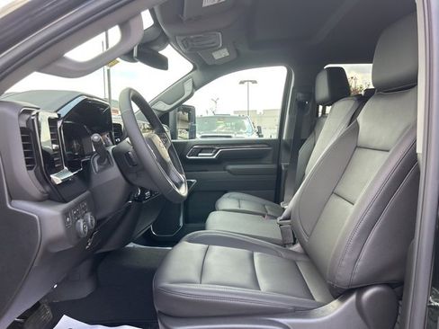 New 2026 Chevrolet Silverado 2500 LTZ image 15